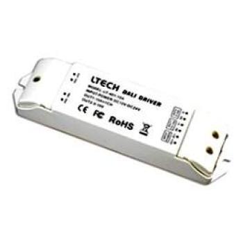  AMPLIFICATEUR BLANC 