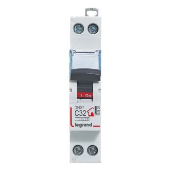  DNX3 DISJ GP PN C32 3000A 