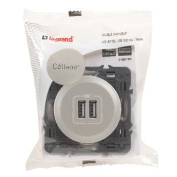  CHARG 2M 2USB A+A 3A 15W TIT 