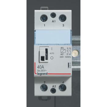  CX3 CT 230V 2F 40A MANETTE 