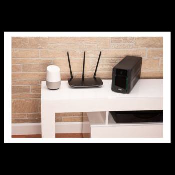  APC Easy UPS BVX 900VA Schuko 