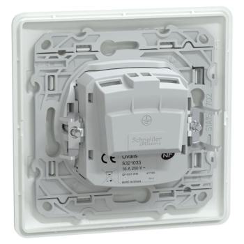  Prise R�no 2P Blanc griffe plq 