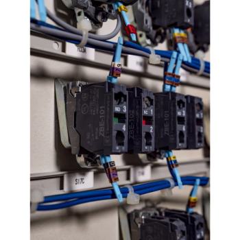  BORNE TEST 230V 